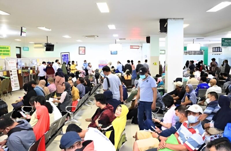 Andi Satya Adi Saputra Anggota DPRD Kalimantan Provinsi Kalimantan Timur Prihatin dengan Berbagai Permasalahan di RSUD AWS