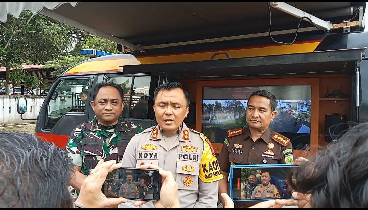176 Personel Polres Aceh Timur Kawal Pleno Pilkada Tingkat Kabupaten