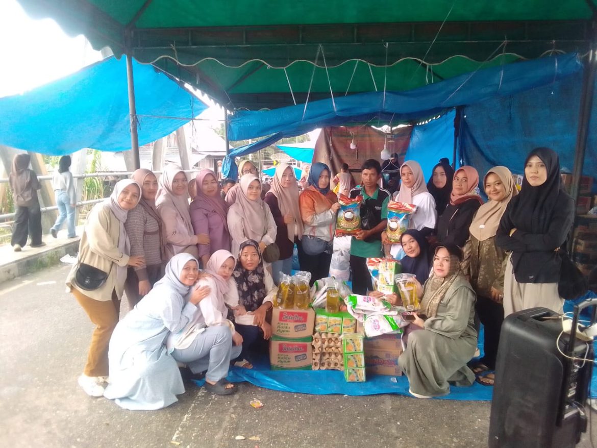 Evas Studio Telah Menyalurkan Bantuan Kepada korban Terdampak Banjir Di Desa Cingkam, Kecamatan Gunung Meriah, Kabupaten Aceh Singkil