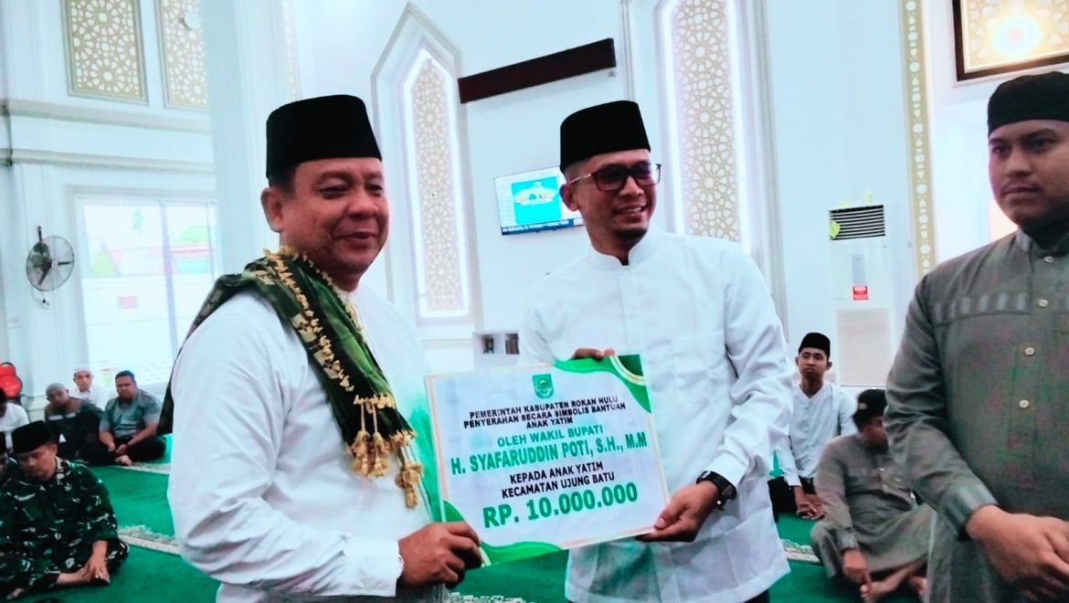 Semangat Ramadhan, Pemkab Rohul Kembali Berbagi Dalam Safari Ramadhan di Kecamatan Ujung Batu