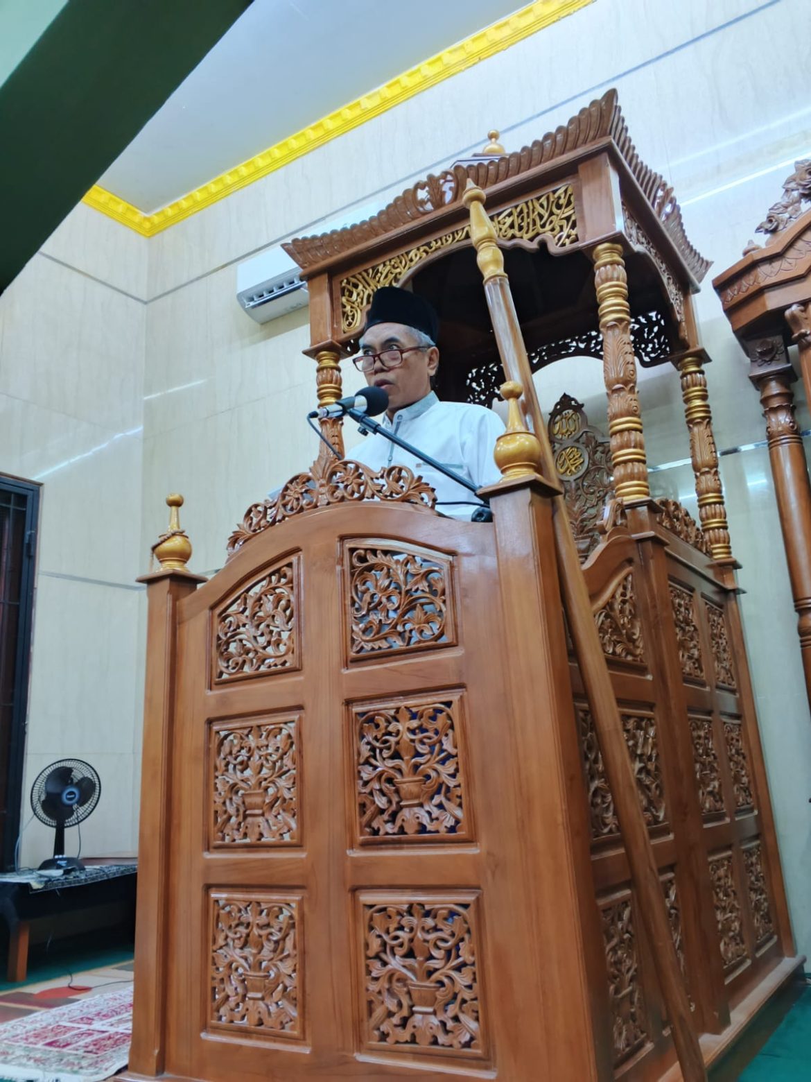 Pelaksanaan Shalat Idul Fitri 1 Syawal 1447 H di Masjid Al-Ikhlas RW 002 Aren Jaya Berlangsung Khidmat