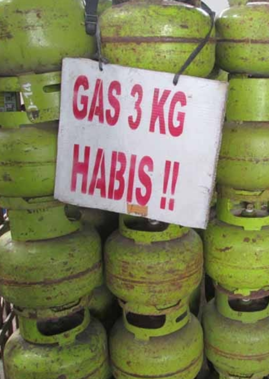 Harga Elpiji 3 Kg Langka dan Melonjak di Pasaran Kendari