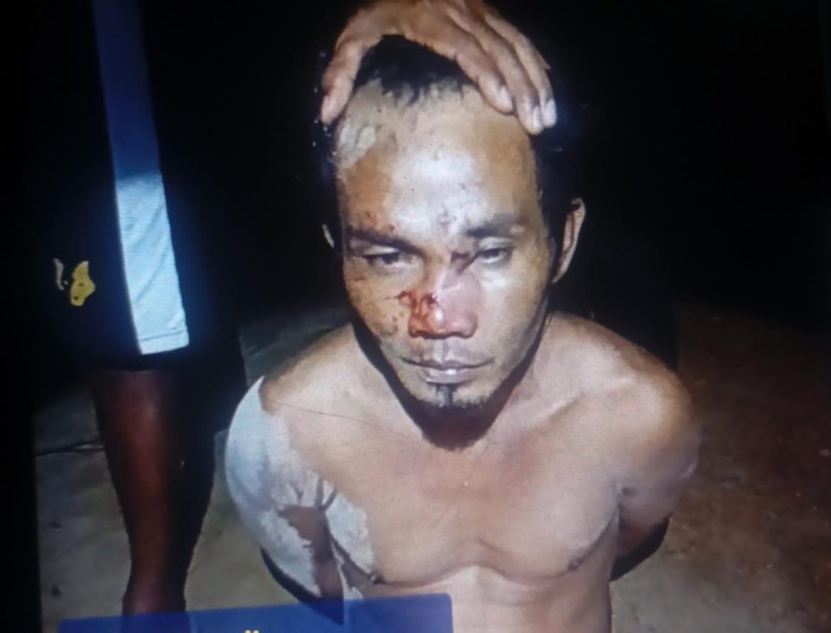 Seorang warga diduga dianiaya di perkebunan milik PT. Sinar Mas, karena dugaan pencurian buah sawit