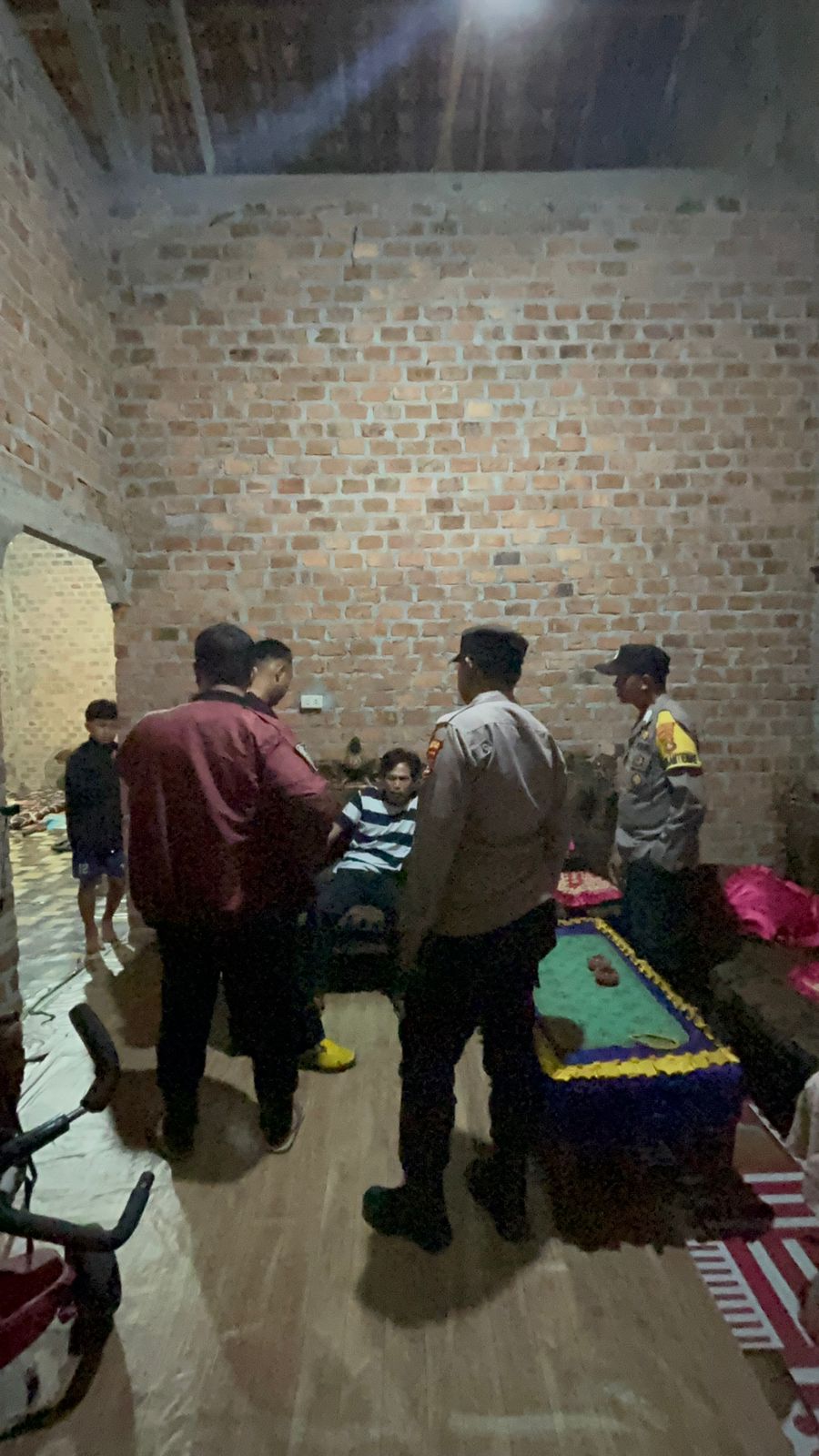 Respons Cepat Aduan 110, Polsek Sungkai Utara Berhasil Mediasi Perselisihan Ibu dan Anak