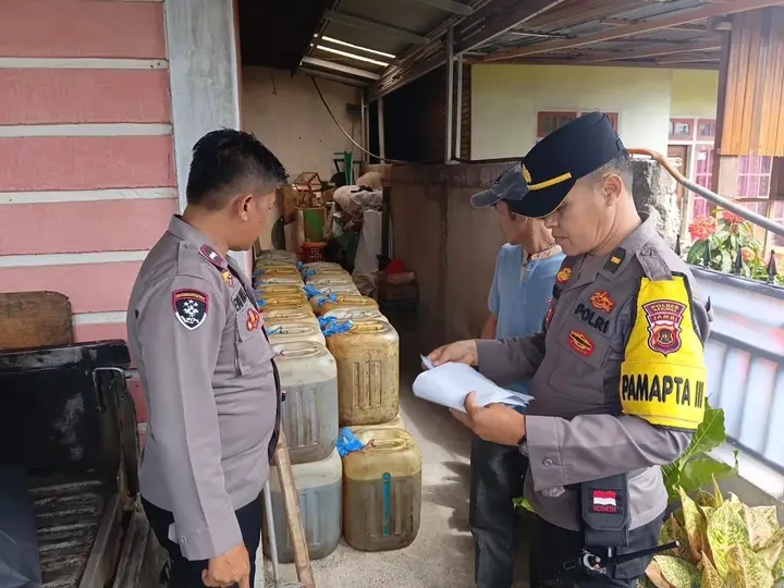 Tindak Tegas Penyalahgunaan BBM Bersubsidi, Satreskrim Polres Kerinci Amankan 59 Jerigen Solar di Sungai Penuh