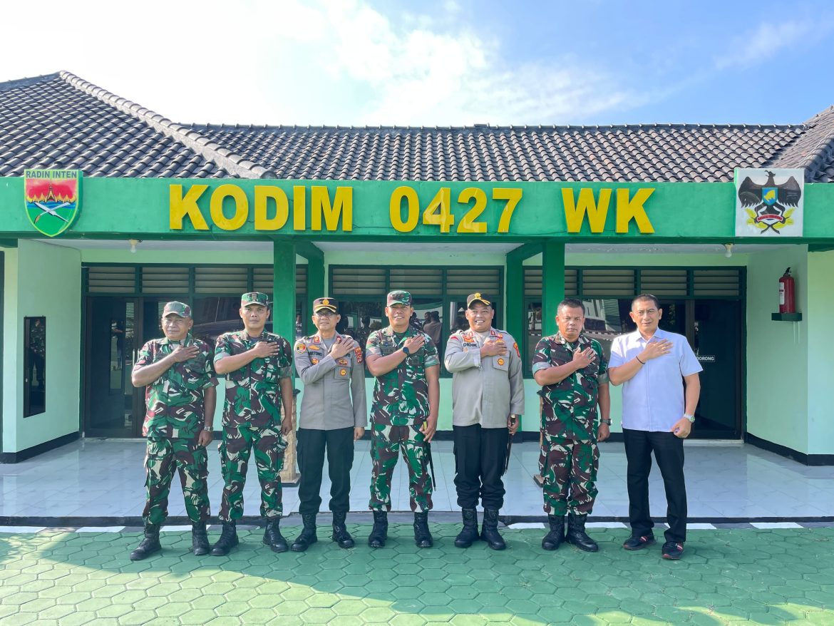 Dandim 0427/Way Kanan Terima Silaturahmi Kapolres Way Kanan, Teguhkan Soliditas TNI–Polri