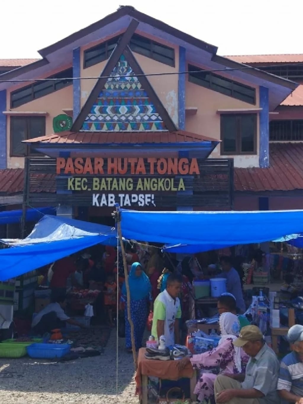 Diduga Pungli di Pasar Tradisional Sipirok Dibudayakan, Disdagkop dan UKM Tapsel Diminta Segera Bertindak