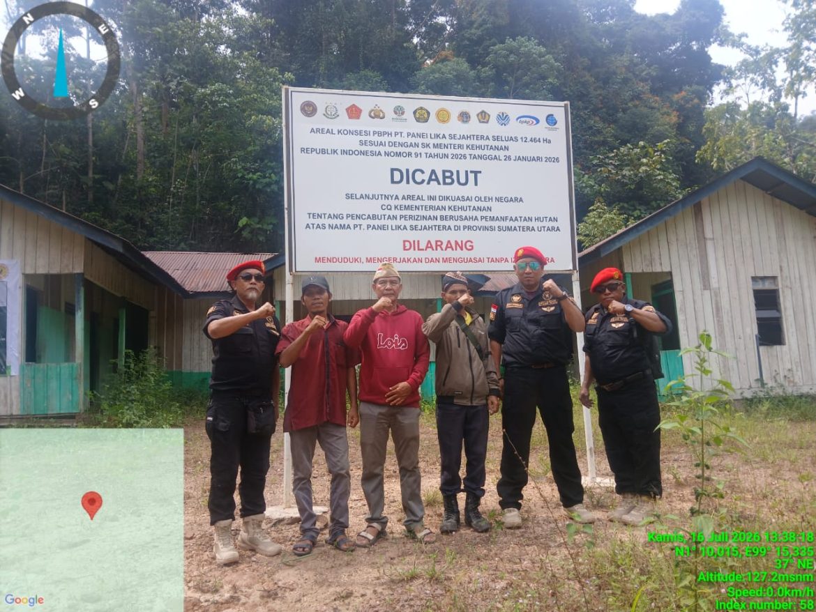 Siapa Berhak Menguasai 12.264 Hektare Tanah Itu? Rakyat Adat Bersuara: Kembalikan Kepada Kami!
