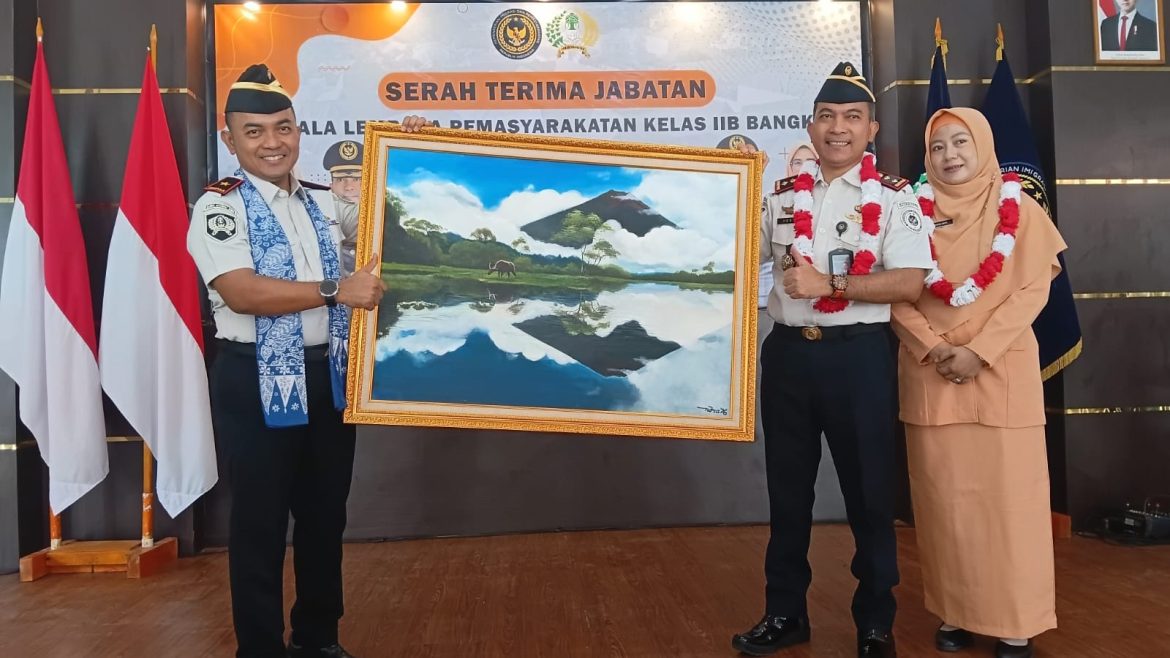 Pisah Sambut Kepala Lapas Bangko, Heri Resmi Serahkan Jabatan kepada Syaikoni