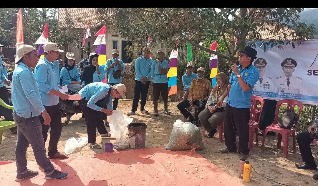 Sekolah Lapang Peternakan, Petani Lampung Utara Didorong Mampu Produksi Pakan Sendiri
