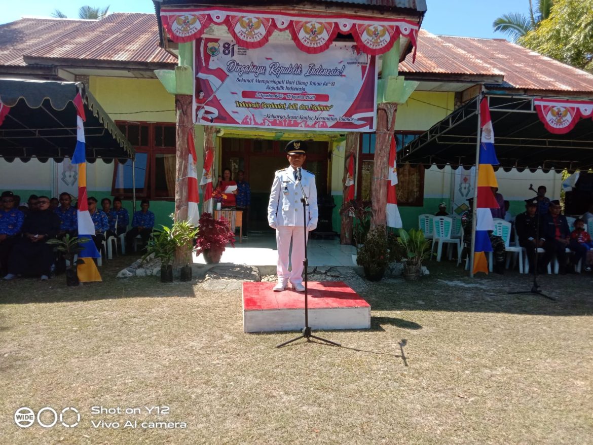 Camat Toianas Pimpin Upacara HUT ke-81 RI di Kecamatan Toianas