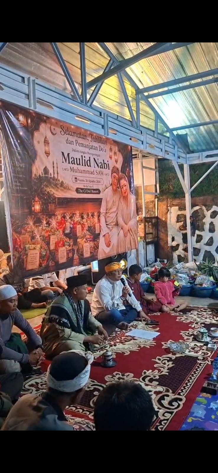 Warga Jagarnaek Hadiri Peringatan Maulid Nabi Muhammad SAW di The Ci Dwi Resort Subang