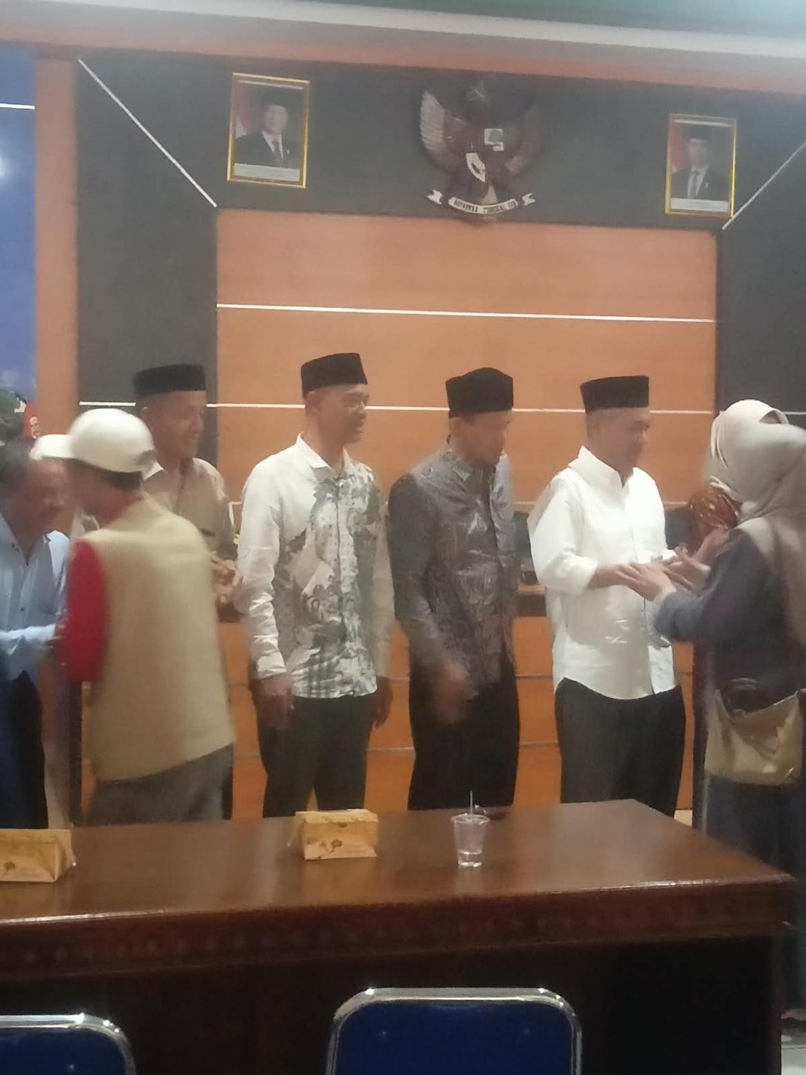 Siap Gelar Penetapan Calon dan Pengundian Nomor Urut, Panitia Pilkades Tamansari Matangkan Persiapan dan Validasi Data Pemilih