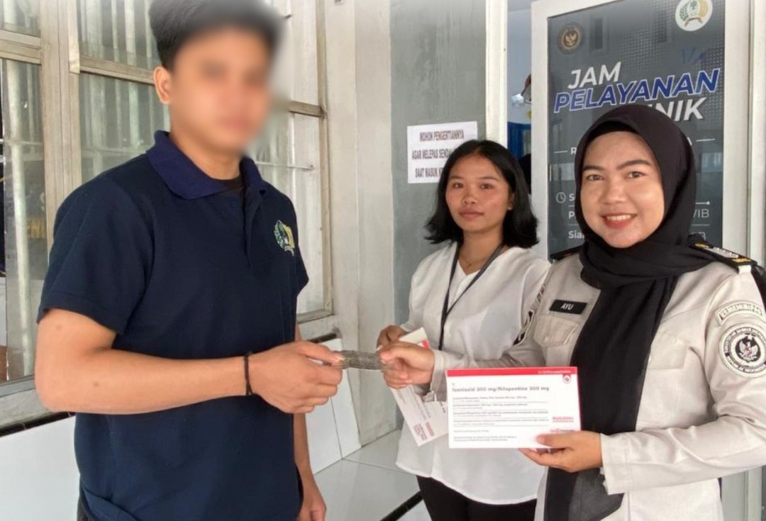 Cegah Penularan di Blok Hunian, Rutan Tanjung Pura Awasi Ketat Pembagian Obat TBC Warga Binaan