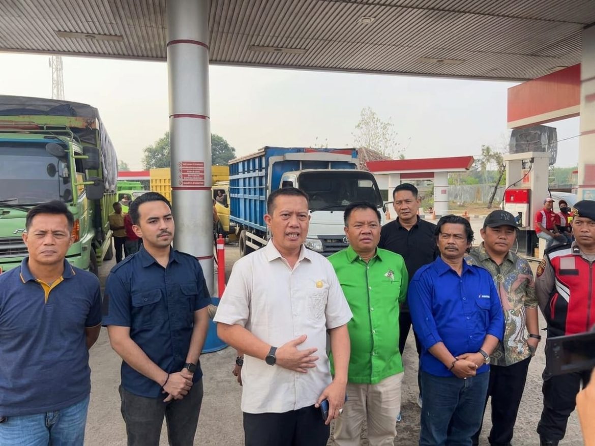 Atasi Kelangkaan BBM Subsidi, Polres Lampung Utara Dampingi DPRD Sidak 5 SPBU