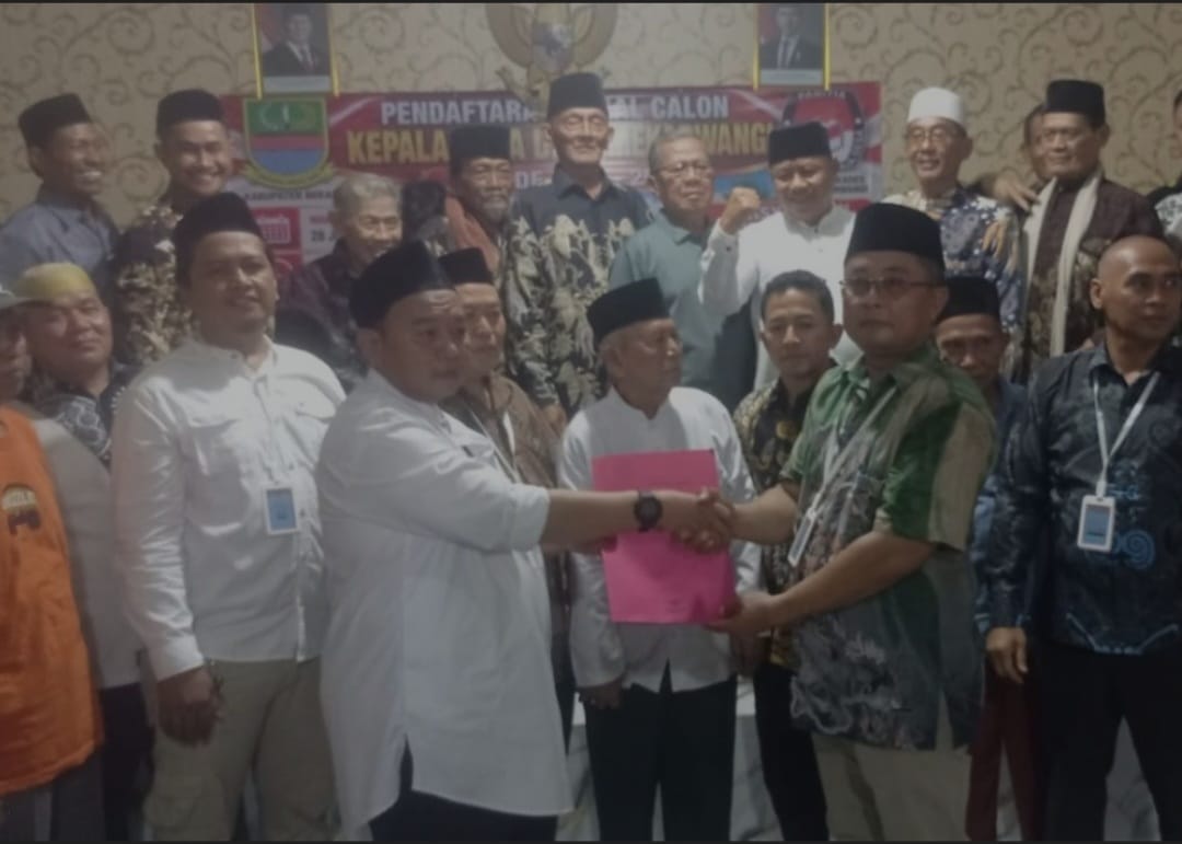 Subur Rusnadi Resmi Daftar Kembali, Fokus Benahi Infrastruktur Desa Mekarwangi