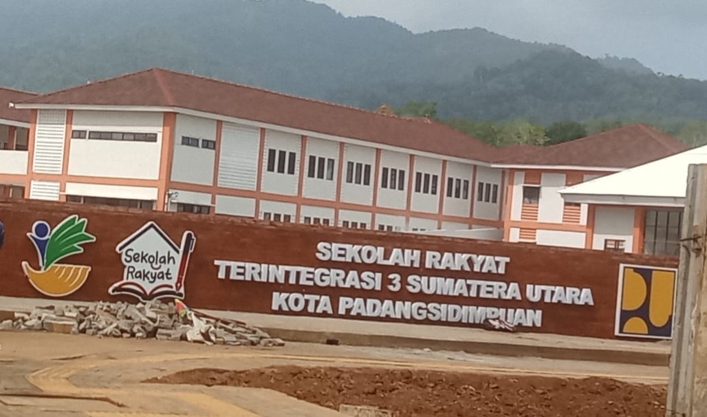 Bukan Kerajaan!!! Kepala Sekolah Rakyat Padangsidimpuan Diduga Arogan — Bangunan Berbahaya & Dana Diduga Menguap