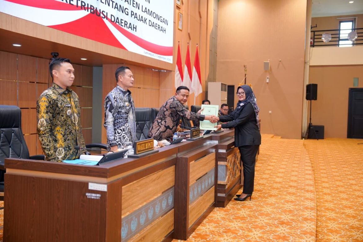 Raperda Perubahan Perda No.10/2023 Dibahas di Rapat Paripurna DPRD Lamongan