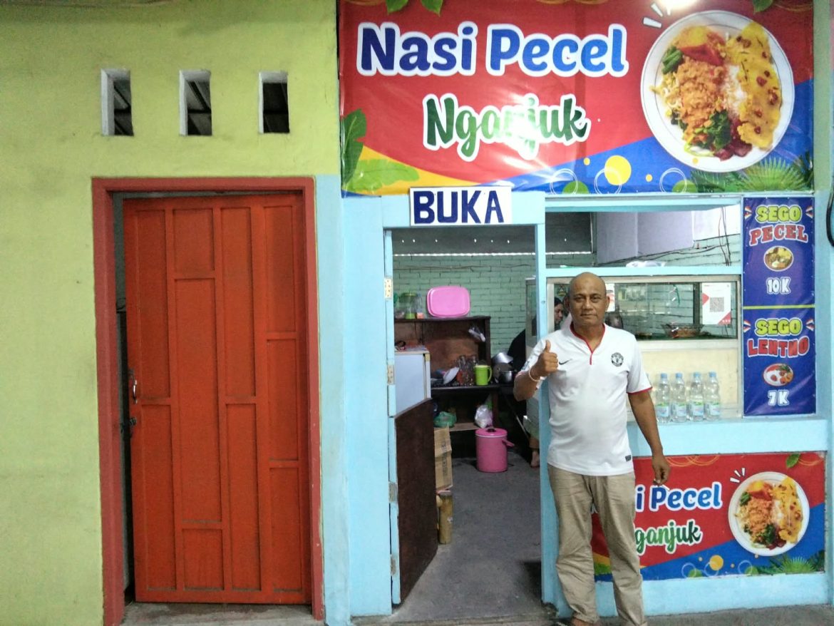 Dipimpin H. Imam Bukhori, BUMDes Pagerwojo Sidoarjo Hadirkan 14 Stand Kuliner,Sederhana Tampilannya, Rasa Setara Bintang Lima   